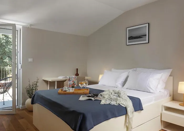 Pietra Cattunara Tatil Evi *