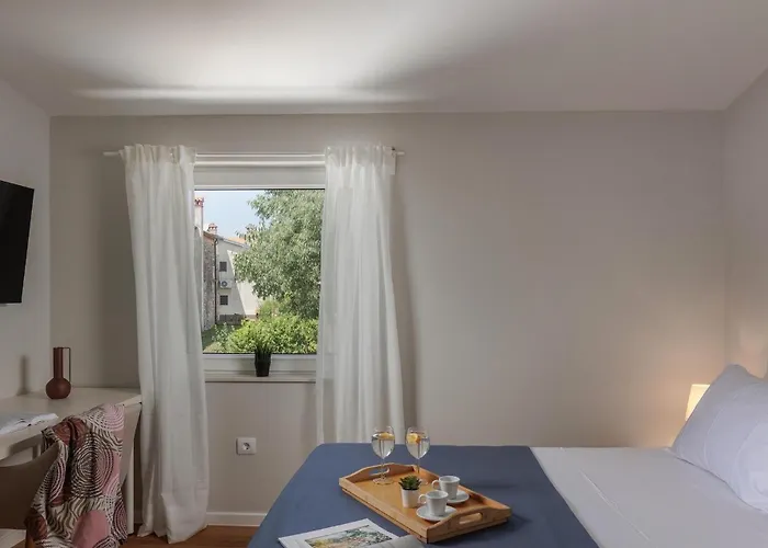 Pietra Cattunara Hébergement de vacances Brtonigla